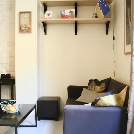 Charming Duplex Near Montmartre *