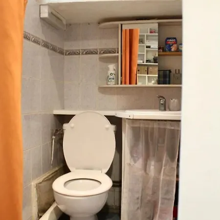 Charming Duplex Near Montmartre Appartamento